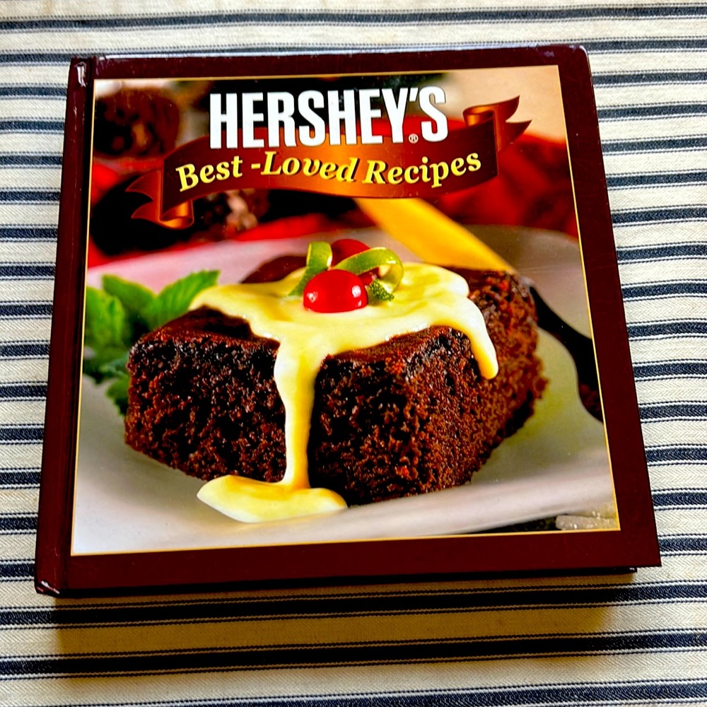 HERSHEY’S Best Loved Recipes